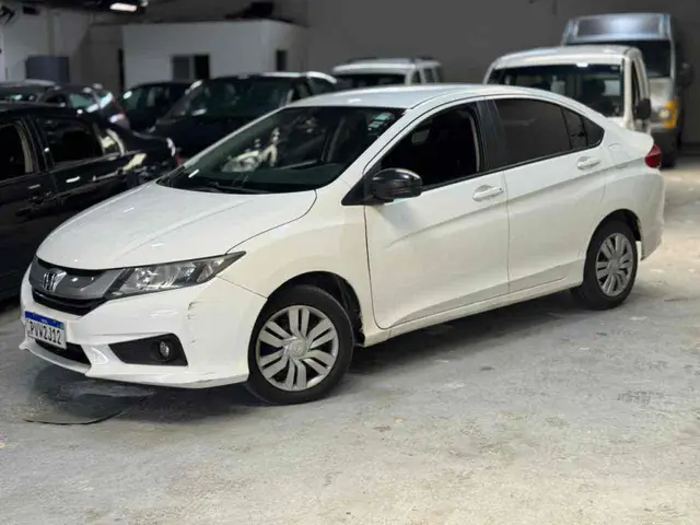 Carro Honda City 2015 DX 1.5 (Flex)
