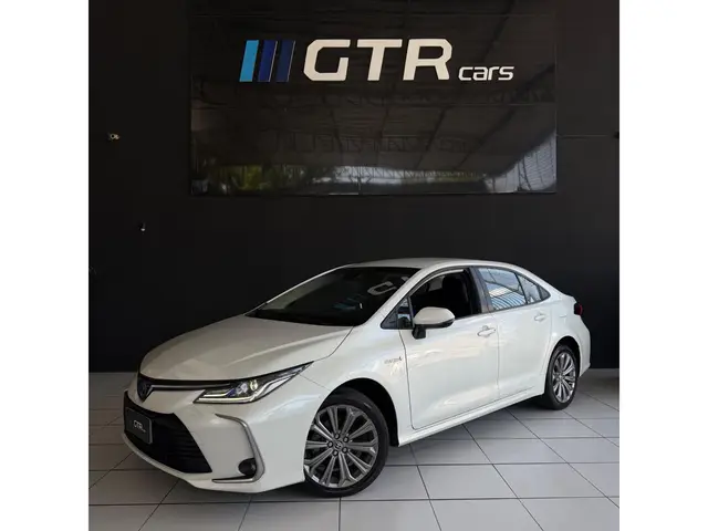 Carro Toyota Corolla 2021 Altis Premium Hybrid 1.8