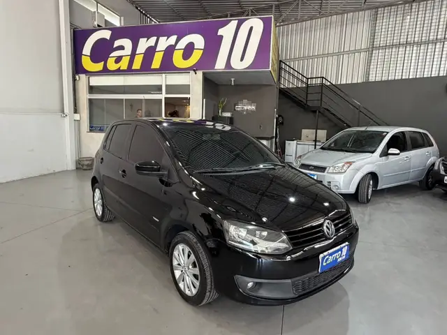 Carro Volkswagen Fox 2011 1.6 8V (Flex)