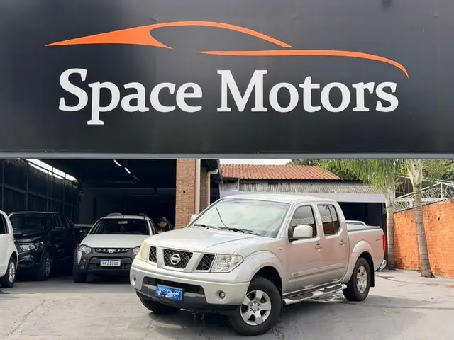 Carro Nissan Frontier 2012 XE 4x4 2.5 16V (cab. dupla)