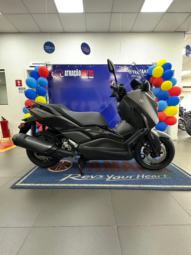 Moto Yamaha XMax 2026 300 Connected