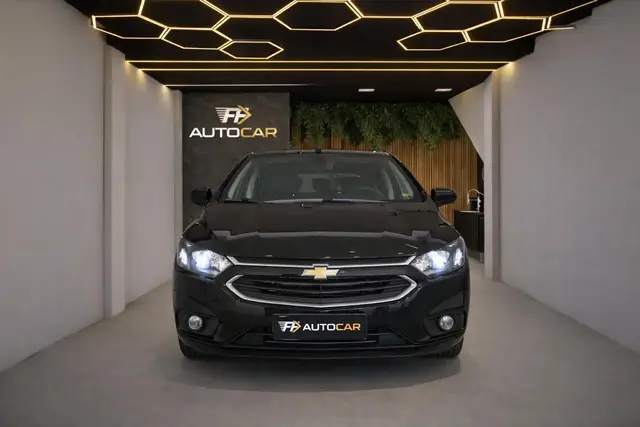 Carro Chevrolet Onix 2019 1.0 Joy SPE/4