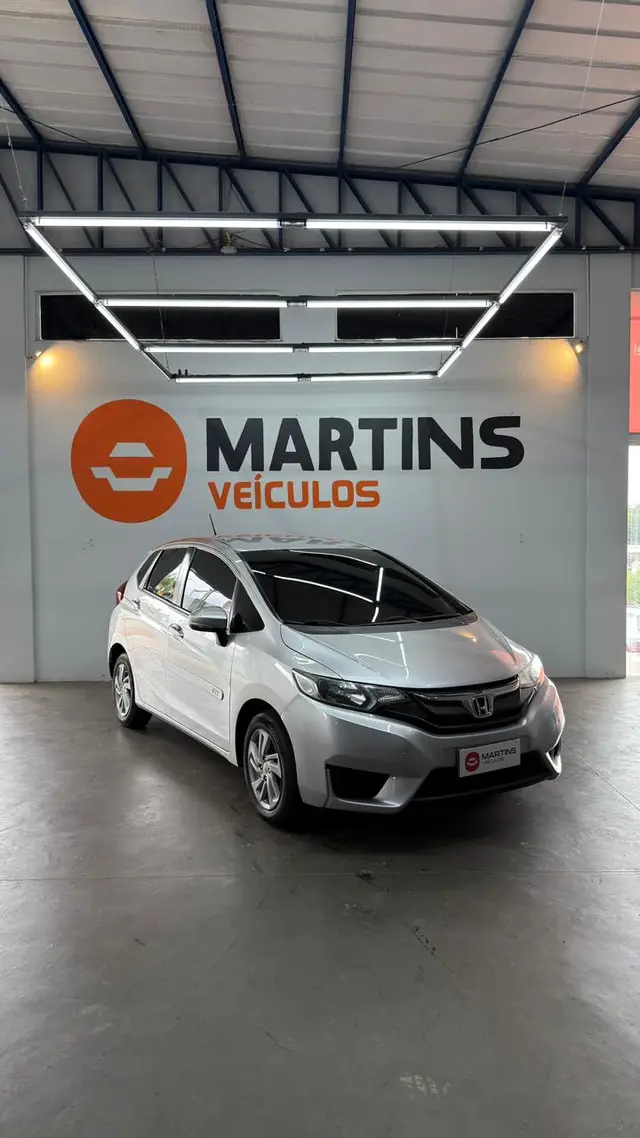 Carro Honda Fit 2016 1.5 16v LX CVT (Flex)