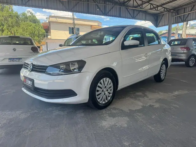 Carro Volkswagen Voyage 2015 1.0 TEC Comfortline (Flex)