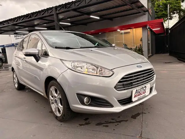 Carro Ford New Fiesta Hatch 2015 New Fiesta SE 1.5 16V