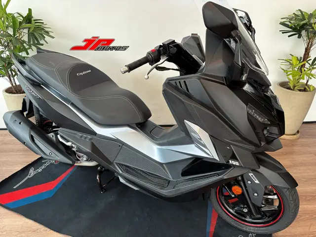 Moto Dafra Cruisym 2023 300