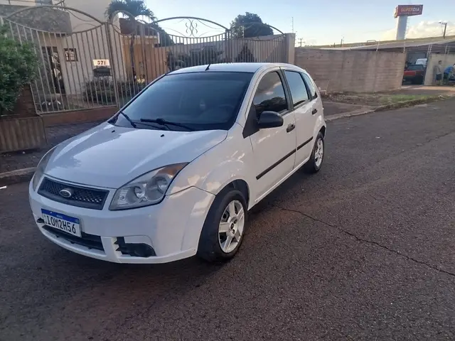 Carro Ford Fiesta Hatch 2008 First 1.0 (Flex)