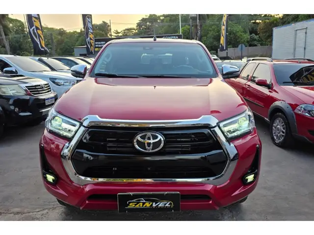 Carro Toyota Hilux Cabine Dupla 2023 SRX 4x4 2.8 Diesel