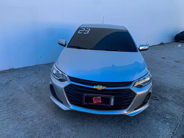 Carro Chevrolet Onix 2023 LT 1.0