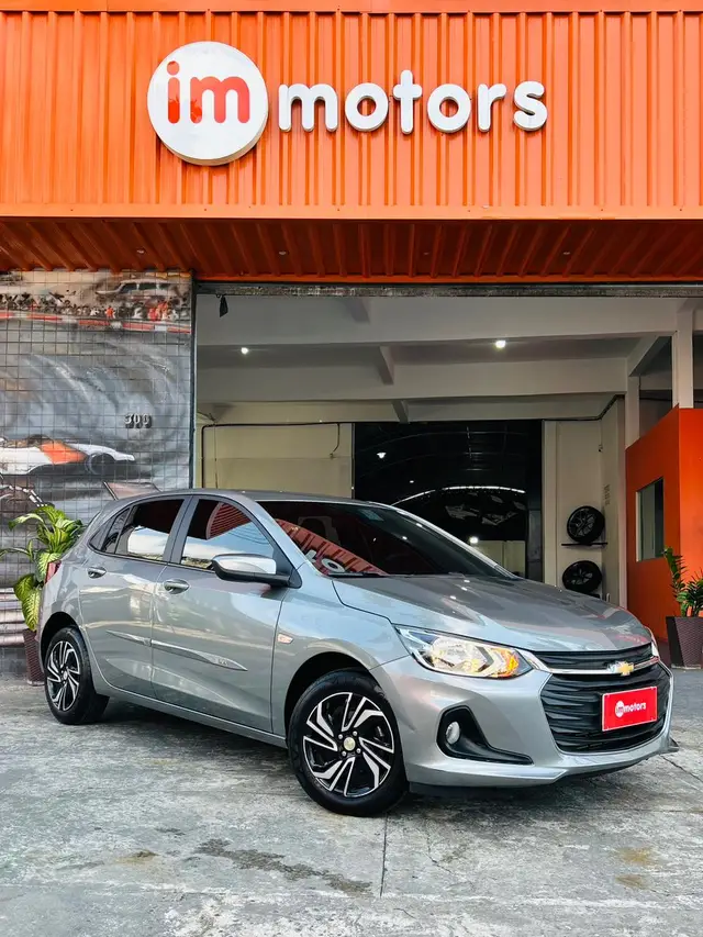 Carro Chevrolet Onix 2024 LT 1.0