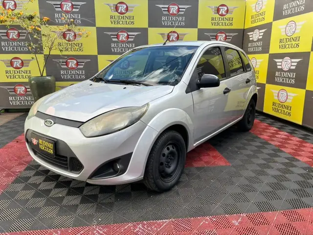 Carro Ford Fiesta Sedan 2013 1.0 (Flex)