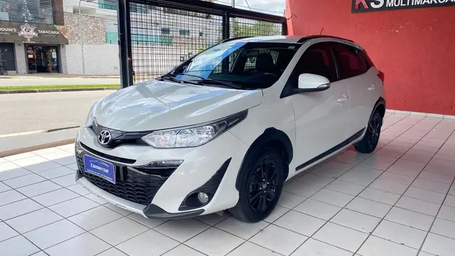Carro Toyota Yaris 2019 X-Way 1.5 CVT (Flex)