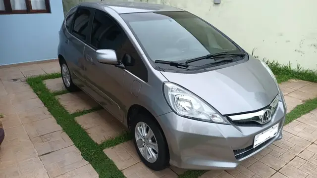 Carro Honda Fit 2014 LX 1.4 (flex)