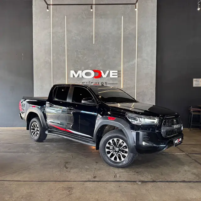 Carro Toyota Hilux Cabine Dupla 2022 GR-S 4x4 2.8 TDI Dies. Aut.