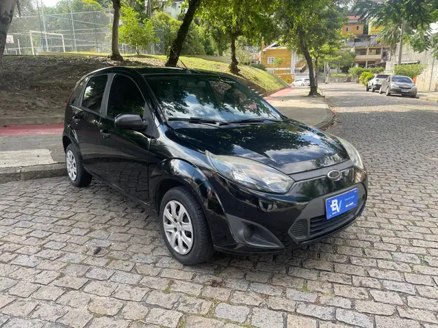 Carro Ford Fiesta Sedan 2013 1.0 (Flex)