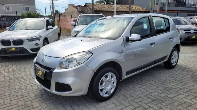 Carro Renault Sandero 2012 Expression 1.0 16V (flex)