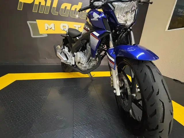 Moto Honda CB 250F Twister 2022 (CBS)