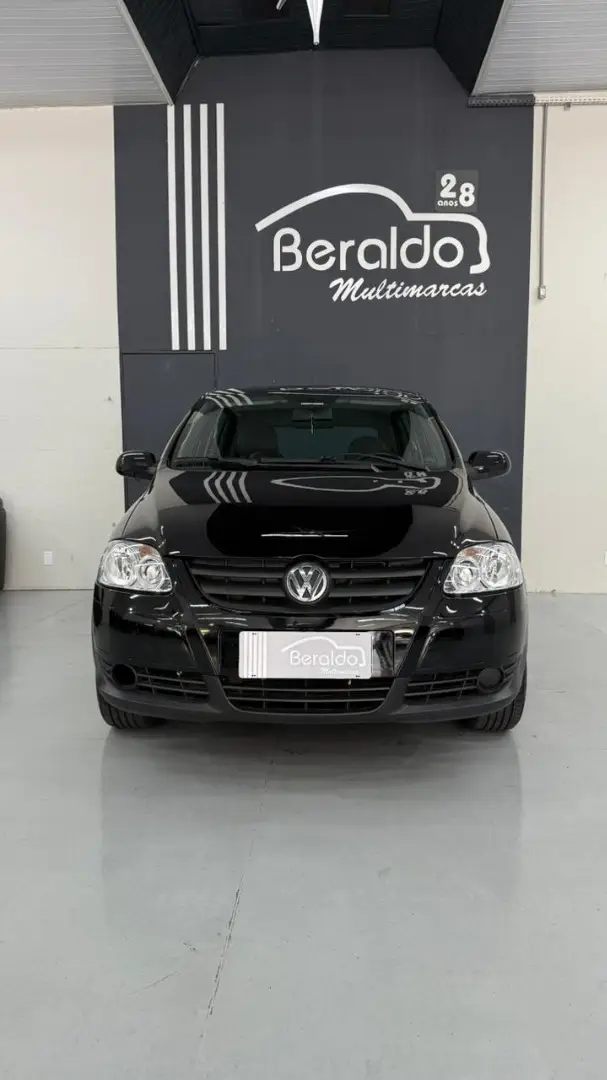 Carro Volkswagen Fox 2010 1.0 8V (Flex) 2p