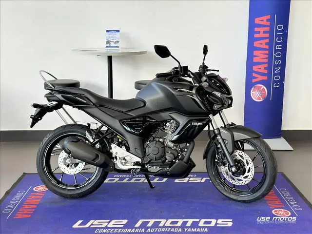 Moto Yamaha Fazer FZ15 2026 Connected