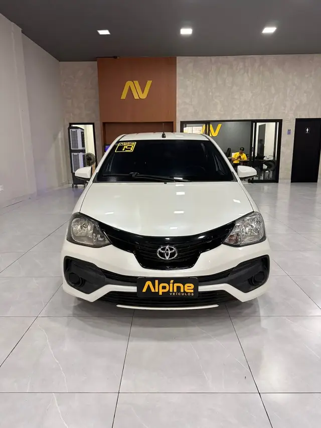 Carro Toyota Etios 2019 X 1.3 (Flex)