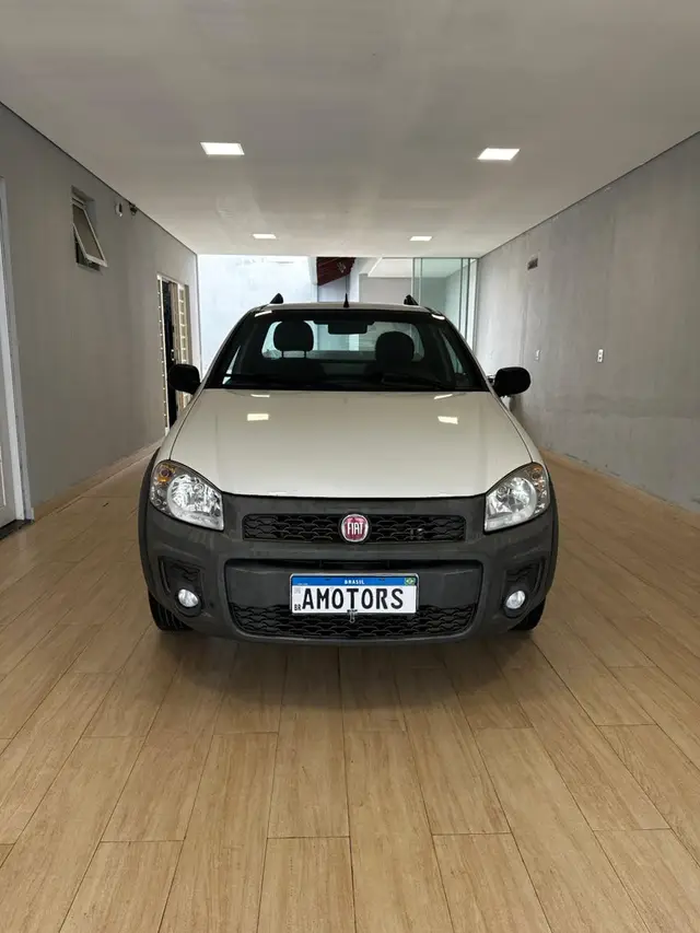 Carro Fiat Strada 2019 Hard Working 1.4 (Flex) (Cabine Simples)
