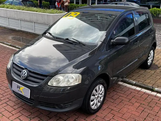 Carro Volkswagen Fox 2009 1.0 8V (Flex) 4p