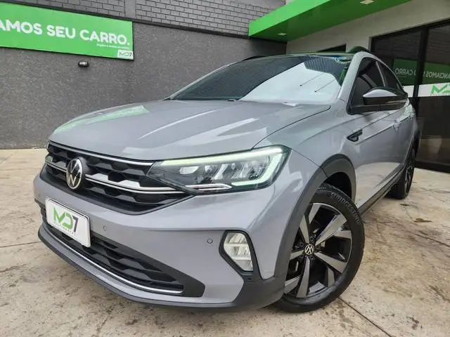 Carro Volkswagen Nivus 2023 Highline 200 TSI