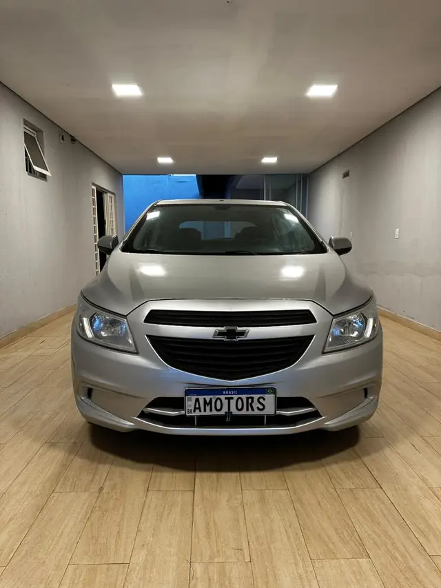 Carro Chevrolet Onix 2017 1.0 Joy SPE/4
