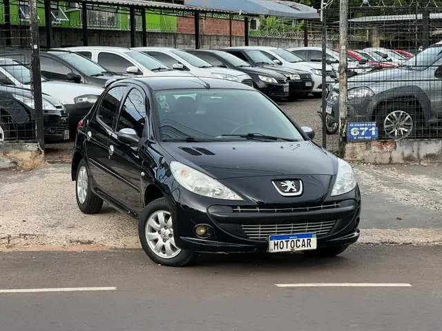 Carro Peugeot 207 2011 XR 1.4 (10 ANOS BRASIL)(Flex) 4p