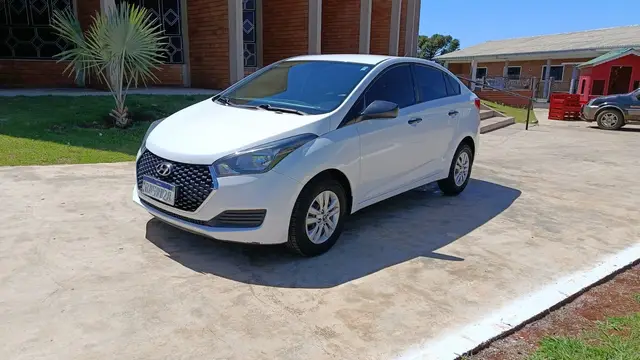 Carro Hyundai HB20S 2019 1.0 Unique (Flex)