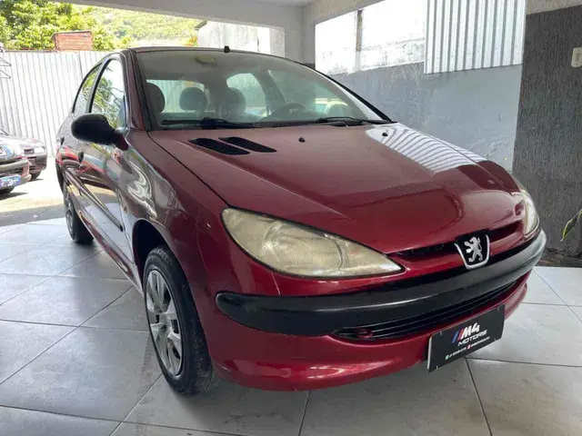Carro Peugeot 206 2004 Hatch. Soleil 1.0 16V 2p