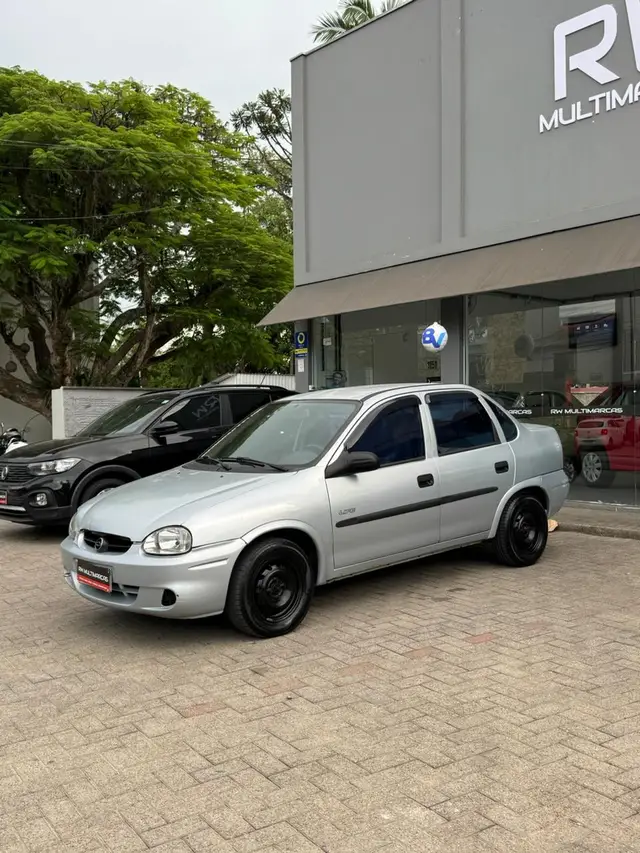 Carro Chevrolet Classic 2006 Corsa Sedan  Life 1.0 VHC