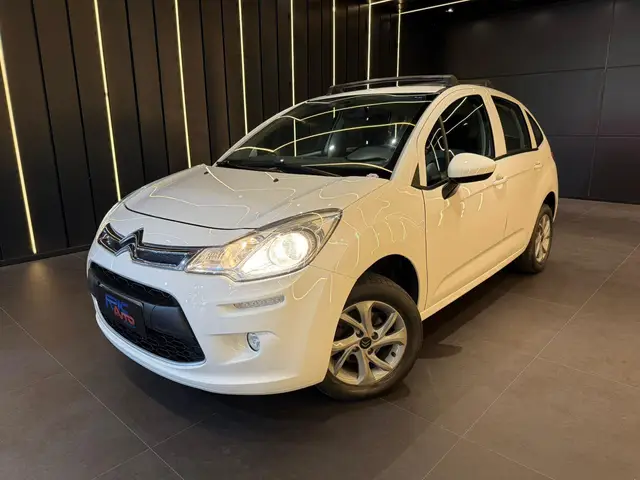 Carro Citroën C3 2019 Urban Trail P.Tech 1.2 Flex 12V Mec.