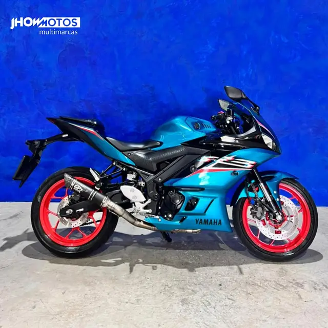 Moto Yamaha YZF R3 2022 (ABS)