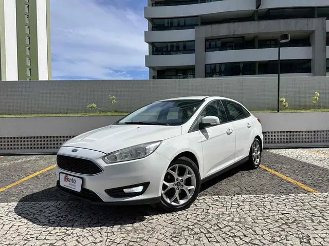 Carro Ford Focus Hatch 2019 SE 2.0 PowerShift
