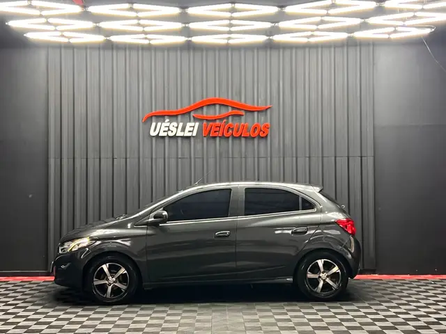 Carro Chevrolet Onix 2019 1.4 LTZ SPE/4
