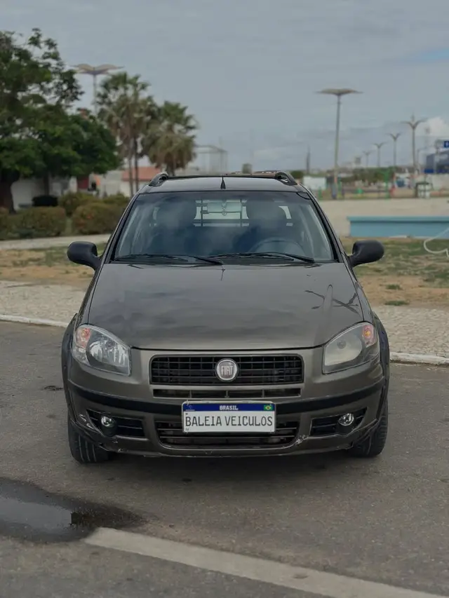 Carro Fiat Strada 2013 Working 1.4 (Flex) (Cabine Dupla)