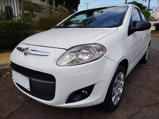 Carro Fiat Palio 2016 Essence 1.6 16V (Flex)