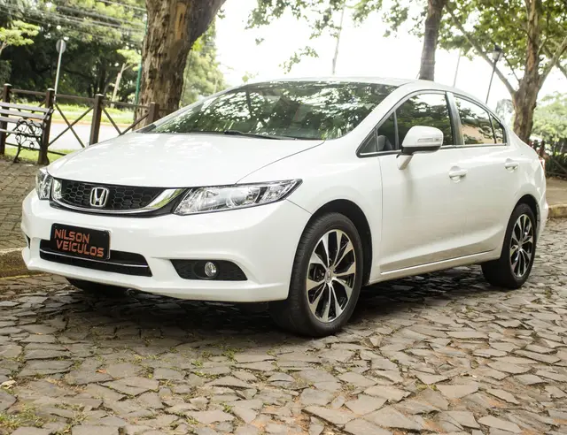 Carro Honda Civic 2015 LXR 2.0 i-VTEC (Aut) (Flex)