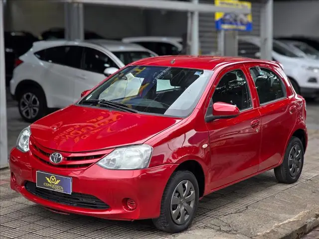 Carro Toyota Etios 2015 X 1.3 (Flex)