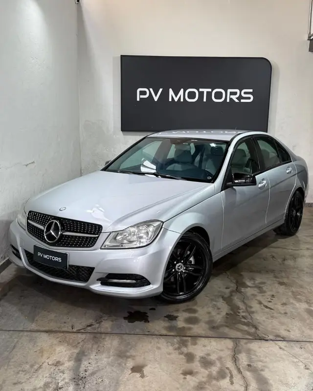 Carro Mercedes-Benz Classe C 2012 C 180 CGI Classic