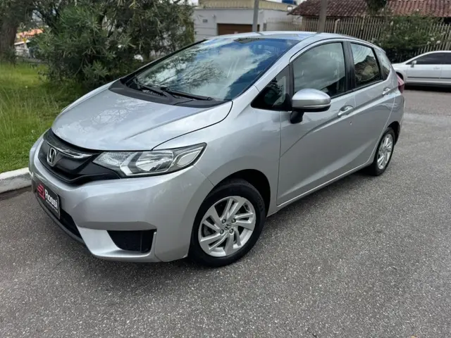 Carro Honda Fit 2015 1.5 16v LX CVT (Flex)