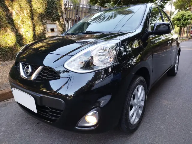 Carro Nissan March 2017 1.0 12V SV (Flex)