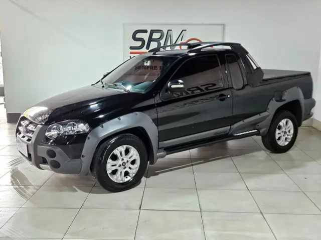 Carro Fiat Strada 2011 Adventure Locker 1.8 16V (Cabine Estendida)