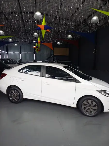 Carro Chevrolet Joy Plus 2021 Plus 1.0 8V Black Edition (Flex)