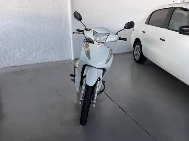 Moto Honda Biz 125i 2015 ES