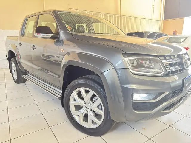Carro Volkswagen Amarok 2022 Highline 2.0 CD 4x4 TDi (Aut)