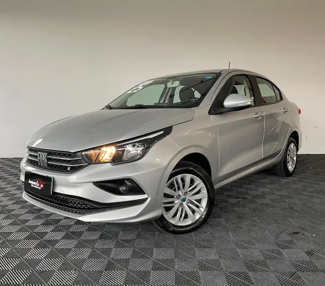 Carro Fiat Cronos 2025 Drive 1.0