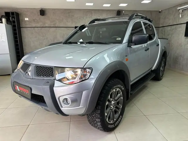 Carro Mitsubishi L200 2015 Triton HPE 3.2 CD TB Int.Diesel Aut