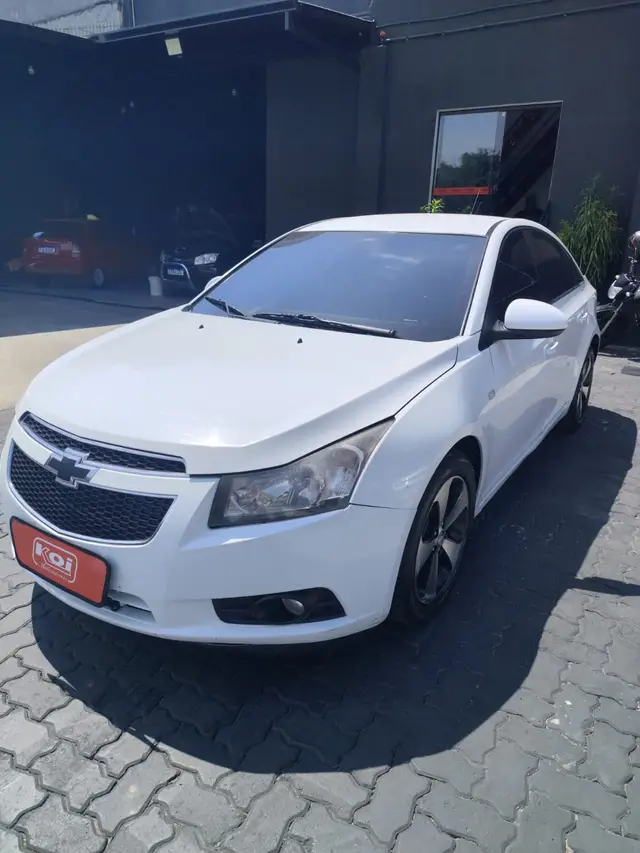 Carro Chevrolet Cruze 2013 LT 1.8 16V Ecotec (Flex)